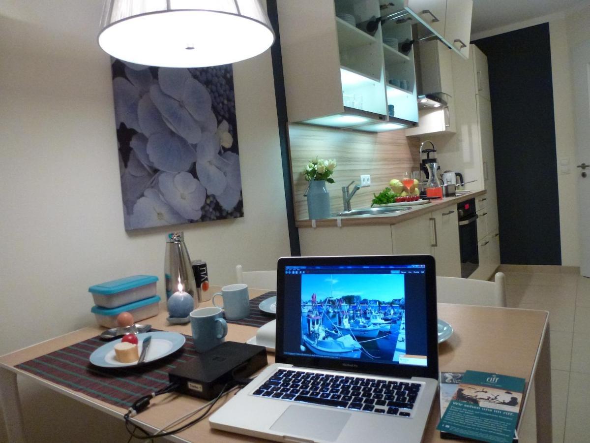 Ostsee Lodges Mit Wellnessbereich Тимендорфер Странд Екстериор снимка