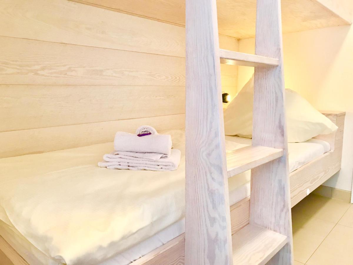 Ostsee Lodges Mit Wellnessbereich Тимендорфер Странд Екстериор снимка